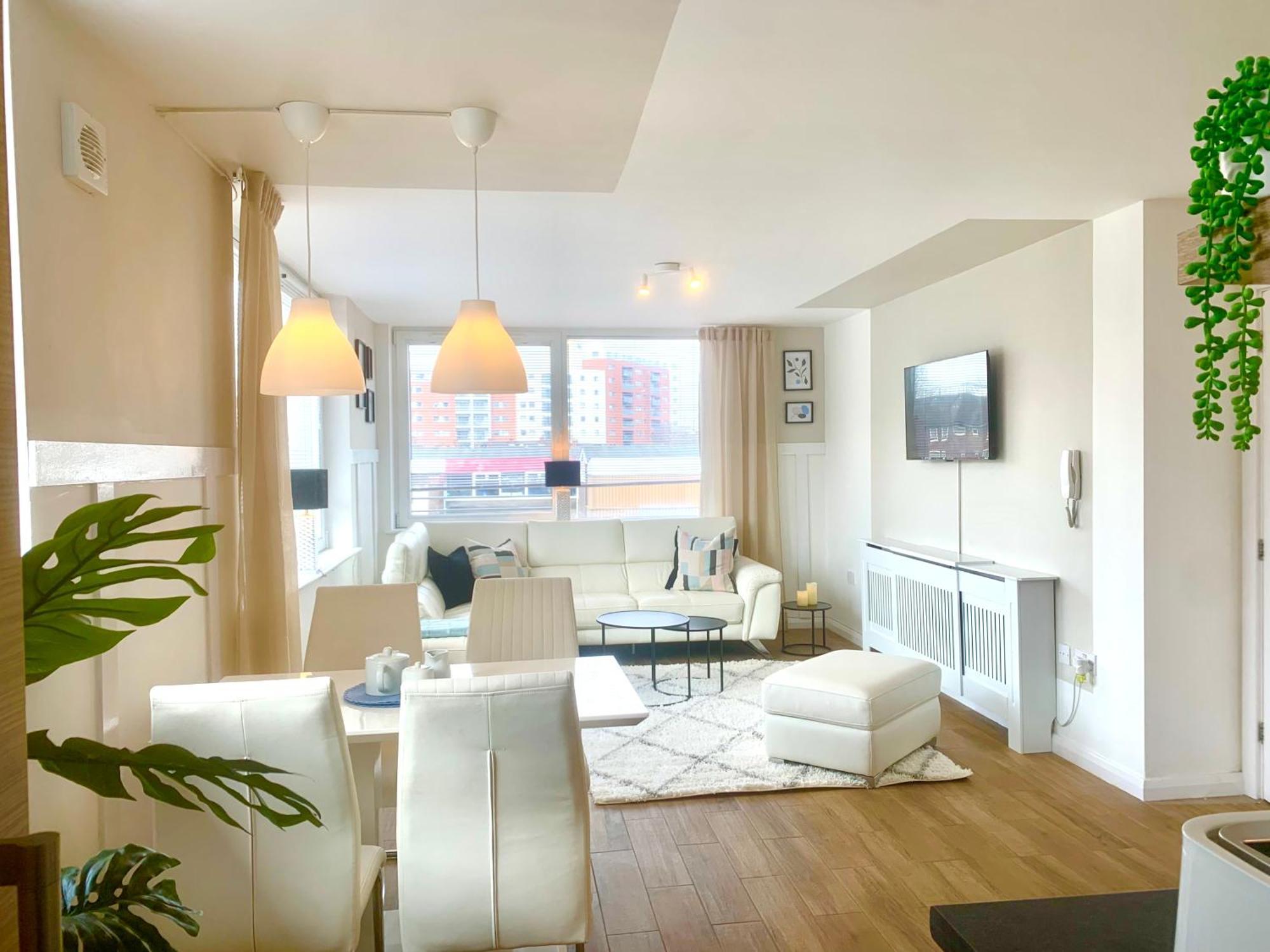 Large Modern 3 Bedroom City Centre Apartment ,Free Parking Liverpool Exterior foto